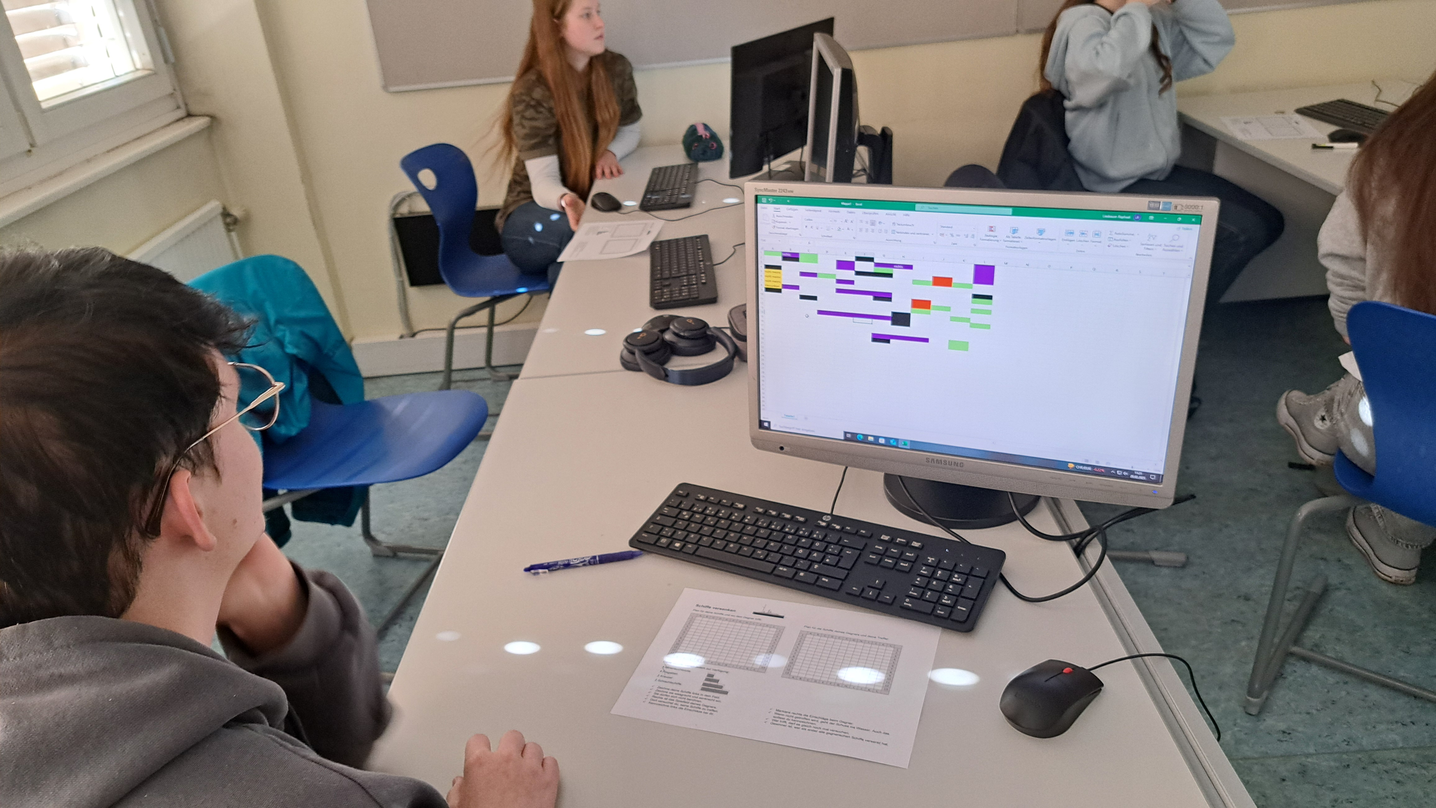 Schiffe versenken mittels Excel als Unterrichtseinstieg